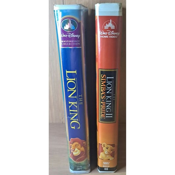 Disney The Lion King 1 and 2 VHS Movies Clamshells Lot of Two - Picture 2 of 11